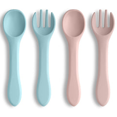 Vicloon silicone baby spoons set demonstrates gentle, safe feeding for early stages.