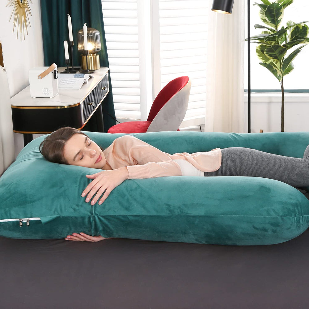 Victostar pillow with machine-washable cover simplifies cleaning routines