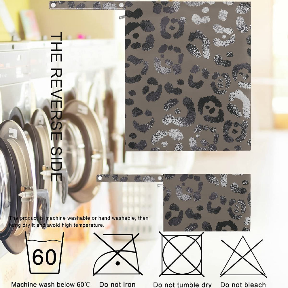 Visesunny wet bag holds dirty clothes while keeping other items clean.