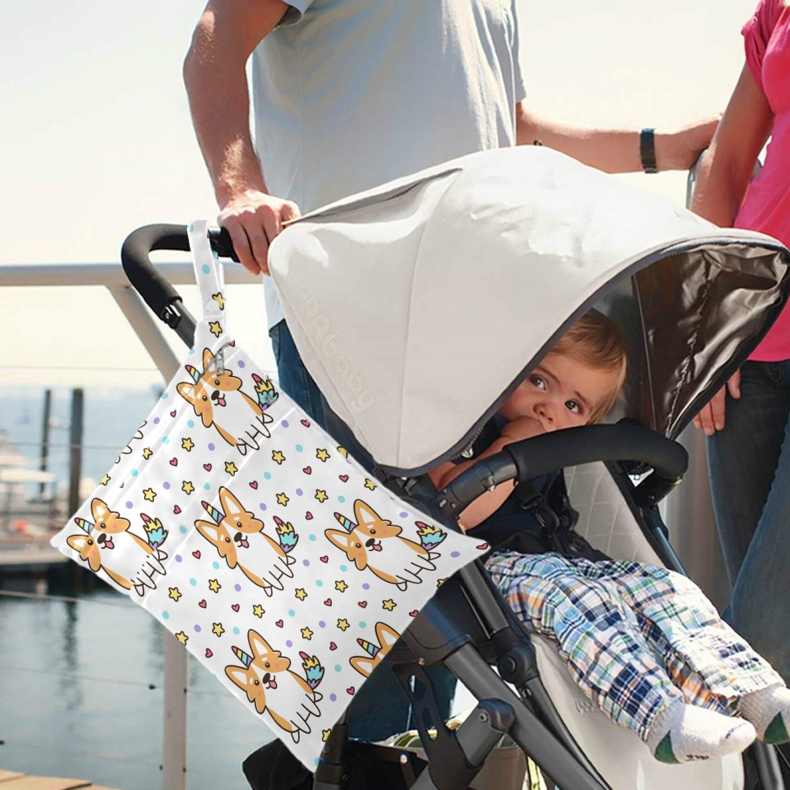 Visesunny wet bag with zippered pockets to prevent leaks and odors during travel.