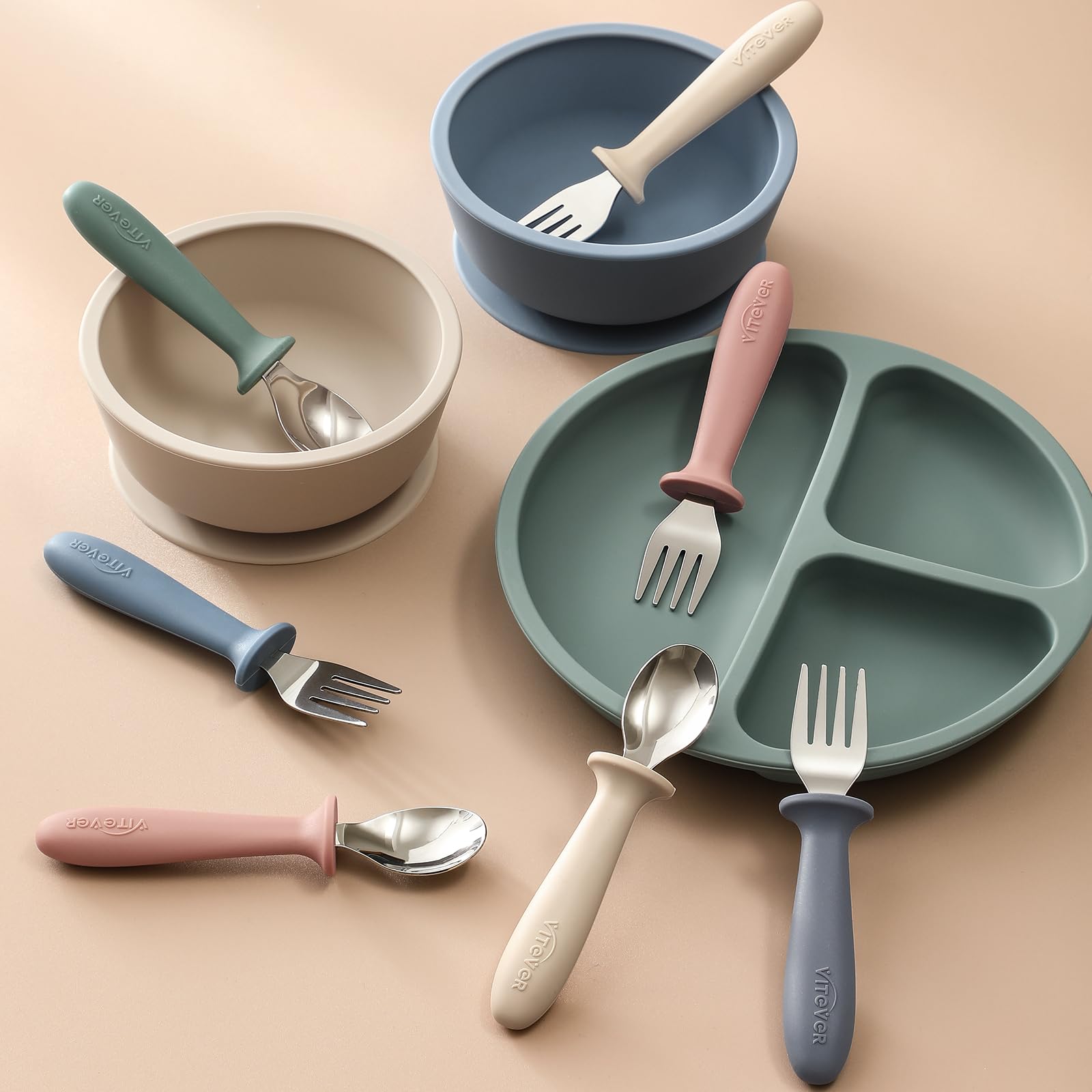 VITEVER color pack adds fun colors to encourage mealtime engagement.