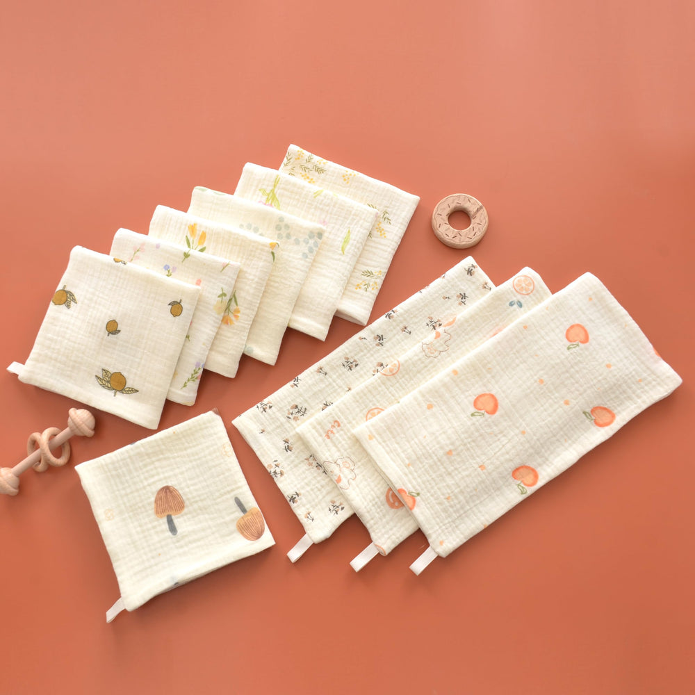 VIVANA washcloths with fern pattern for neutral nursery style