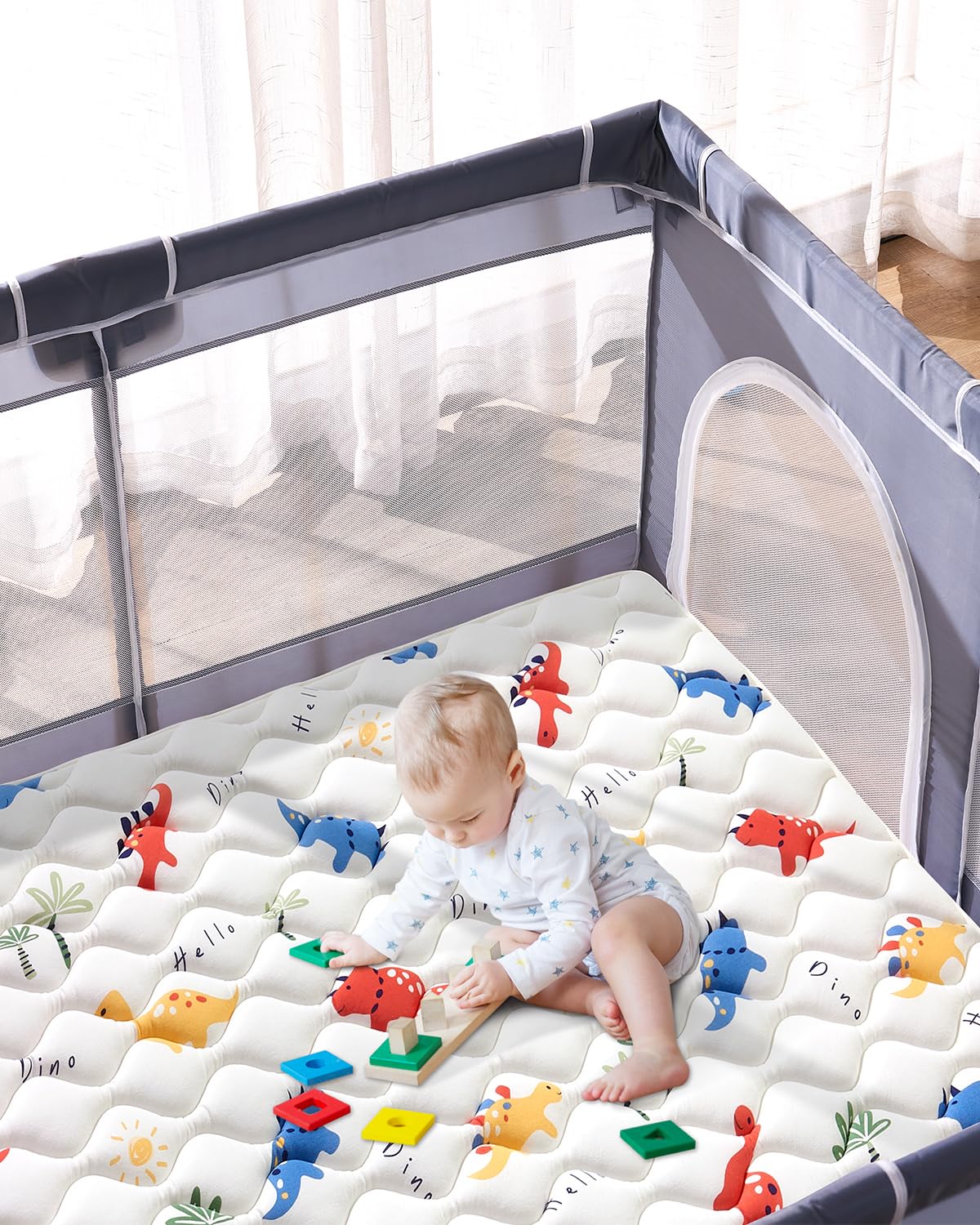 VIVIDVIBEBEARPAS machine-washable play mat cleans spills easily