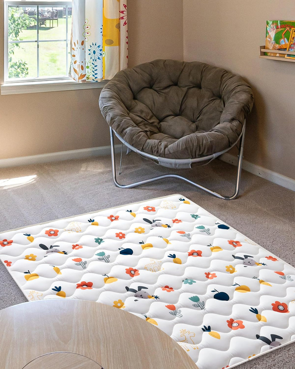 VIVIDVIBEBEARPAS phthalate-free and lead-free materials support safer play.
