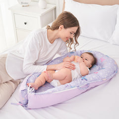Viviland baby lounger with soft cotton cover keeps baby comfortable.