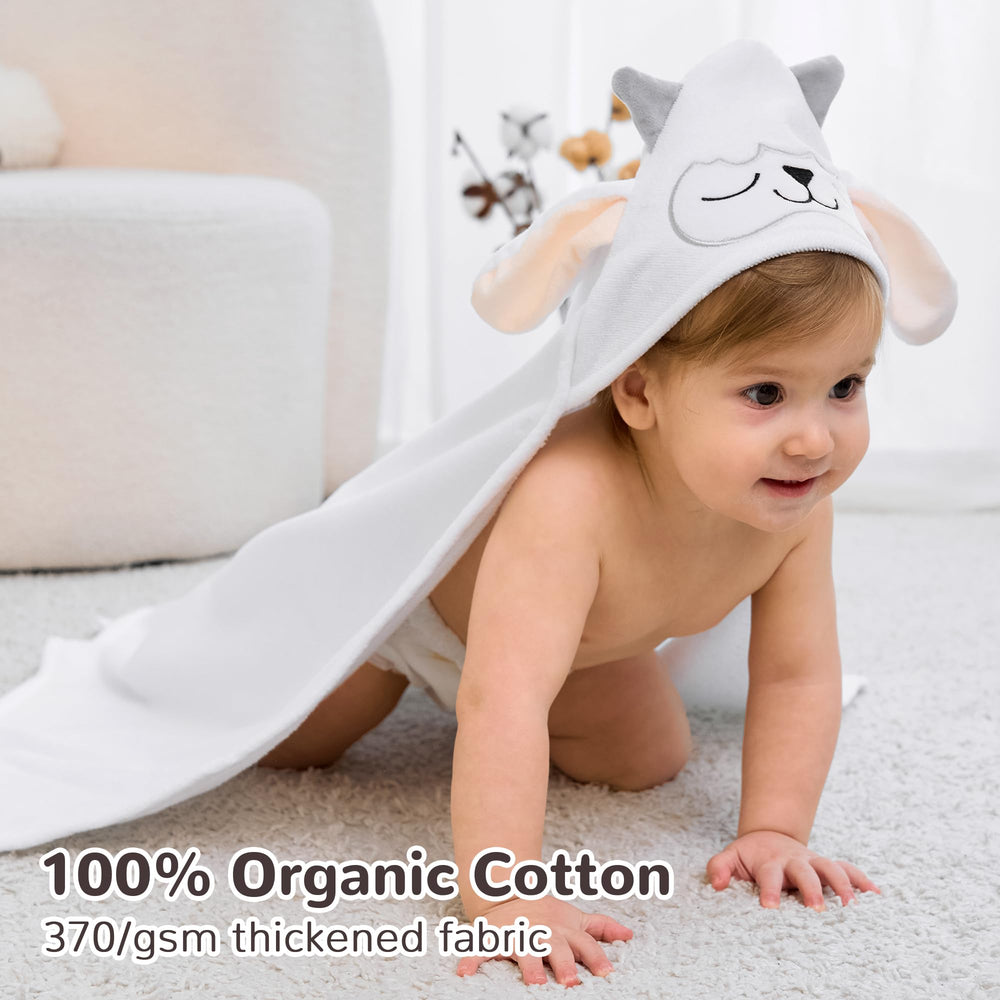 Viviland hooded towel with absorbent fabric delivering quick moisture pickup after bath.