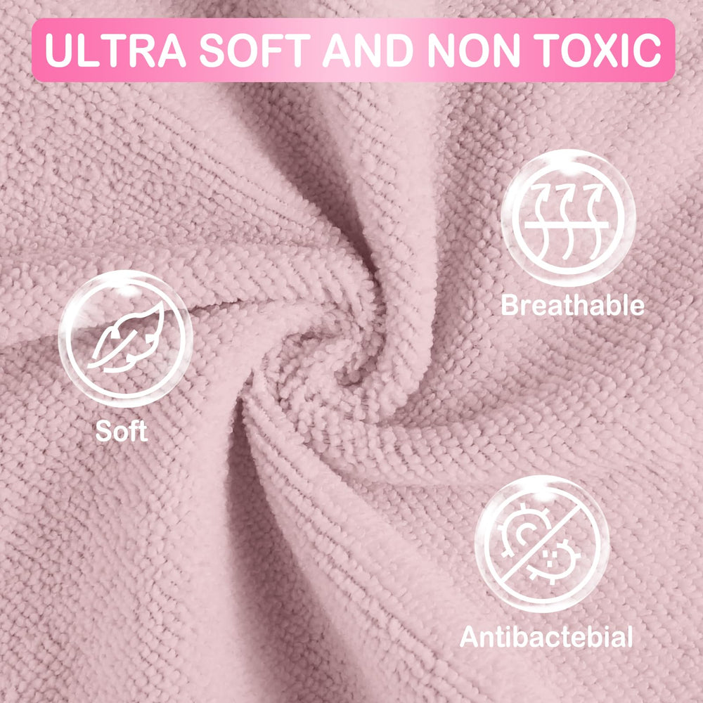 Viviland newborn bath time with soft, breathable towels.