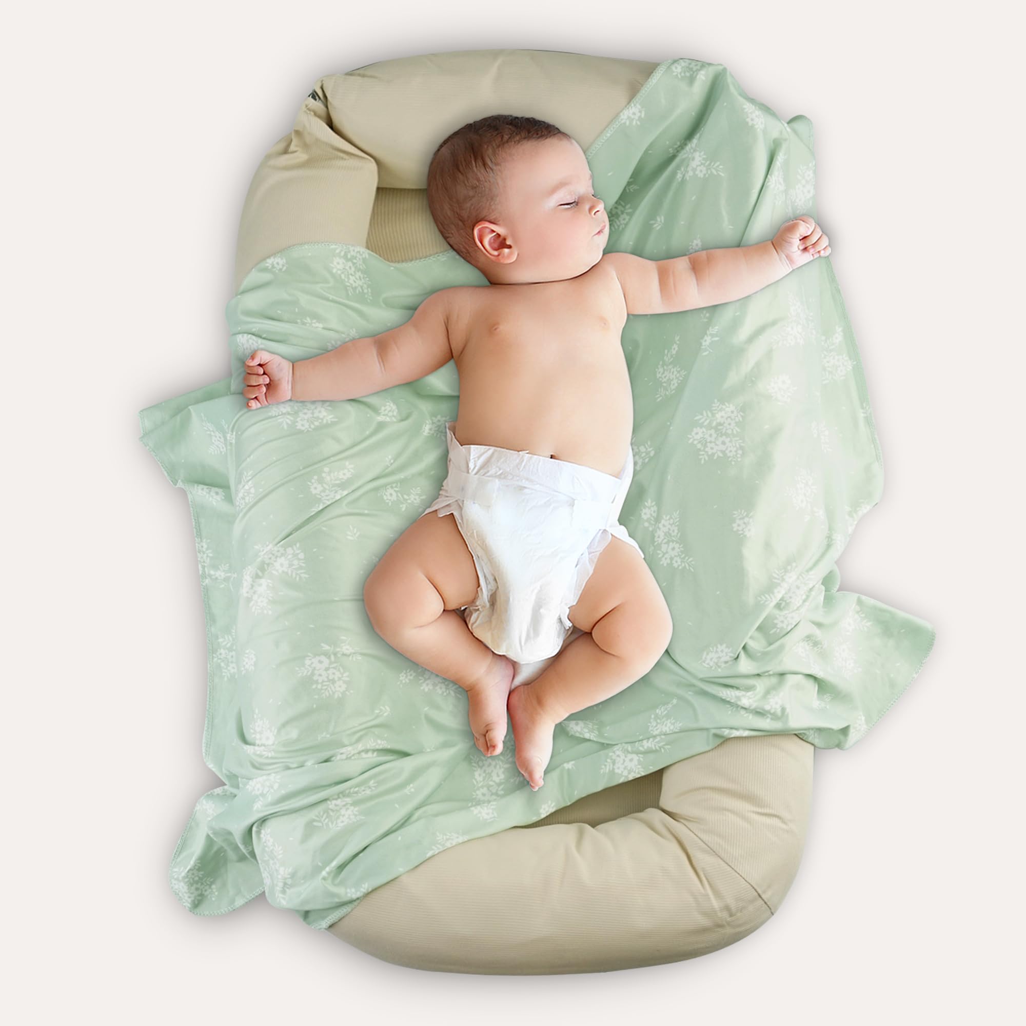 Viviland stroller sunshade blanket keeps baby comfortable outdoors.