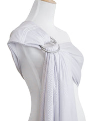 Vlokup Ring Sling uses aluminum rings for easy adjustments at the beach
