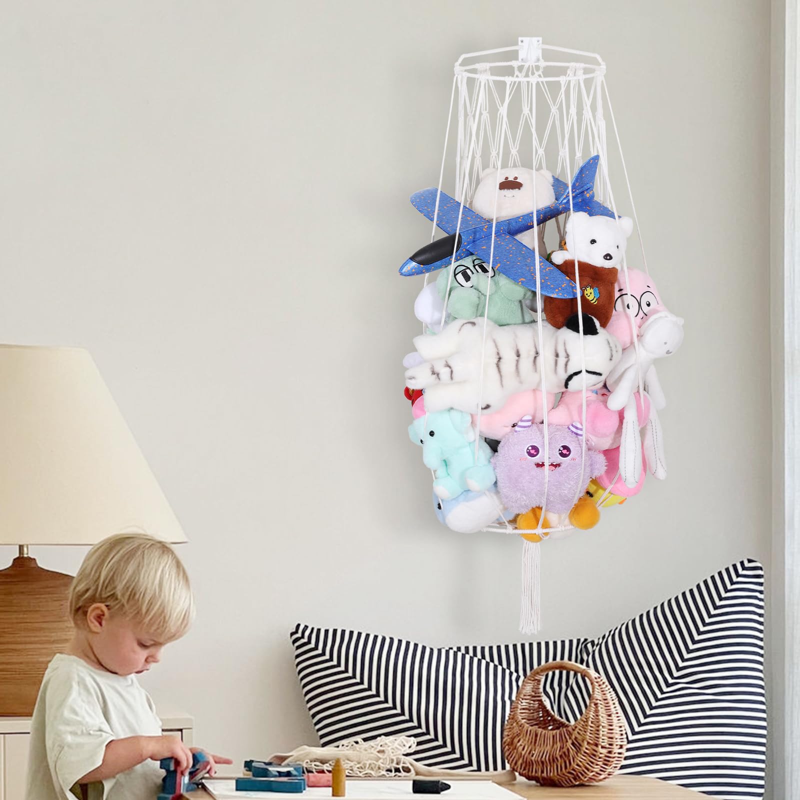 Volepet wall-display shelf for kids' bedroom showcases plush friends as decor.