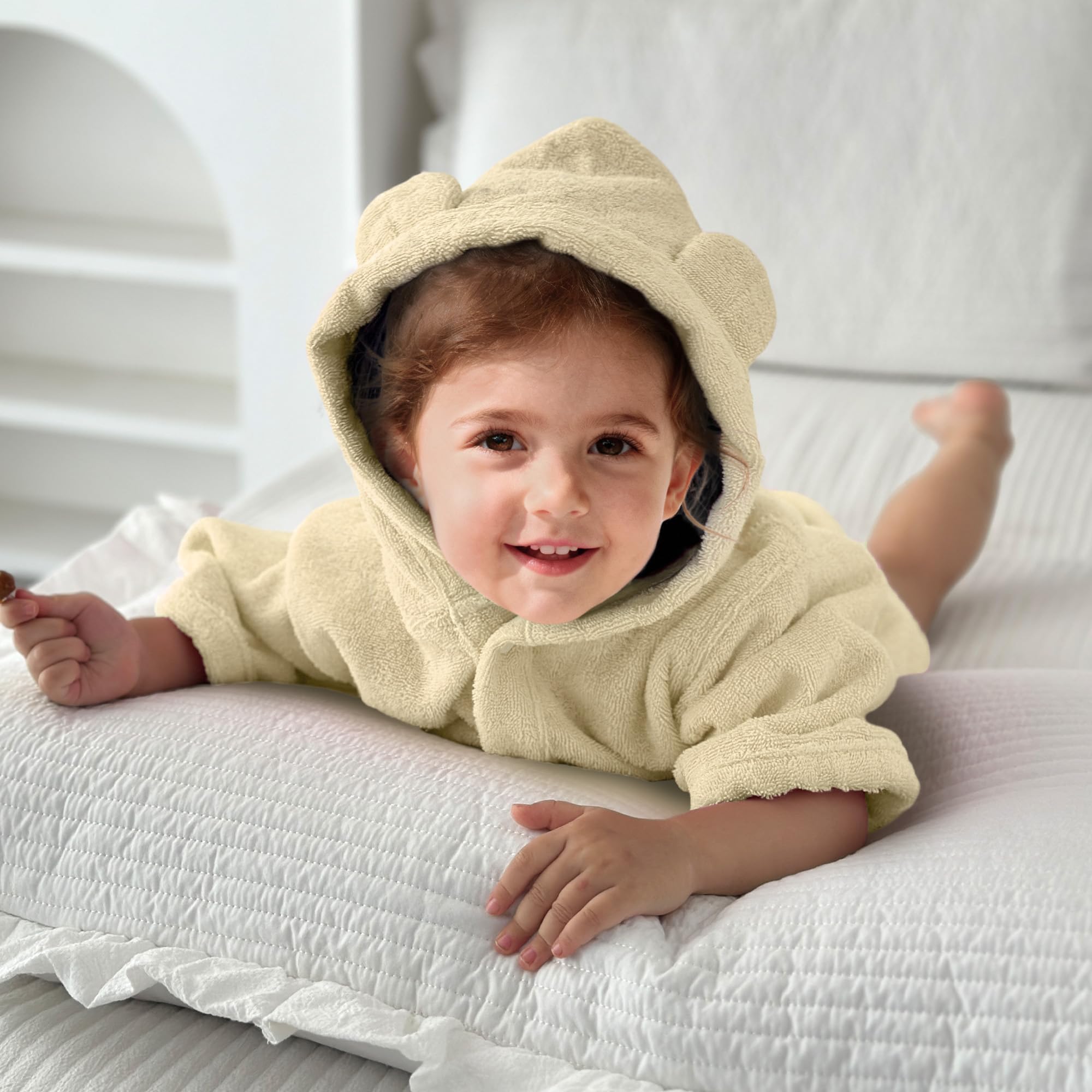 VOOVA & MOVAS towel for bath pool and beach time adventures