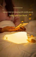 VUIAIUEIA rechargeable night light with USB, convenient travel companion