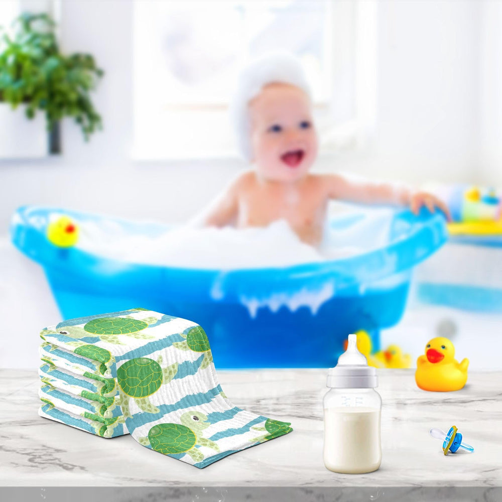 vvfelixl green turtle pattern burp-cloth set, great for on-the-go cleanup