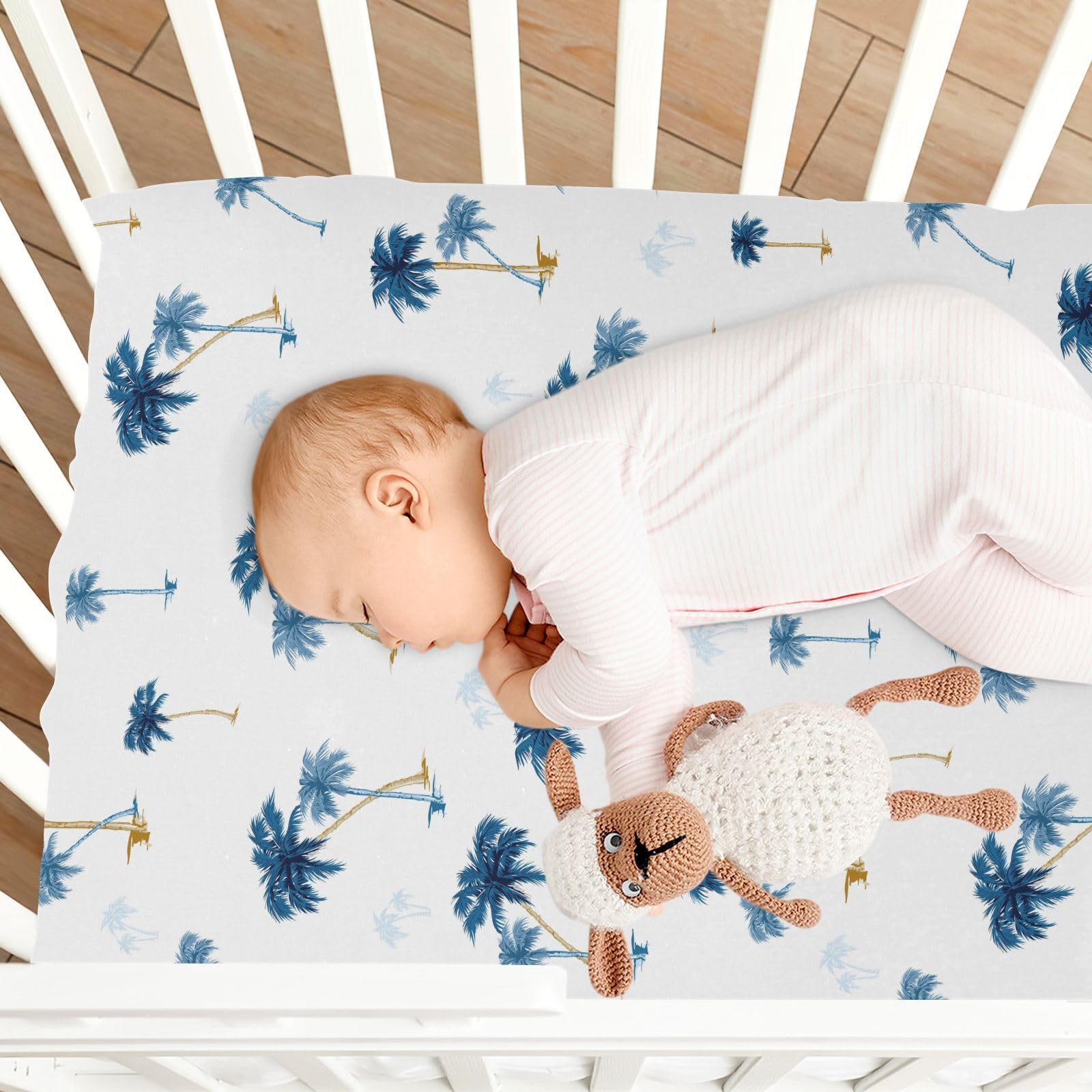 vvfelixl easy-care sheet is machine washable, saving time for busy parents.