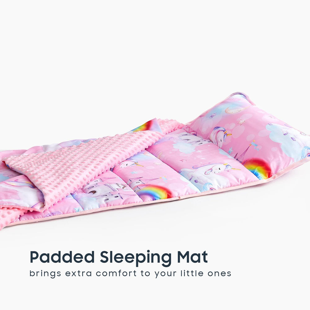 Wake In Cloud nap mat with integrated name card pocket for identification