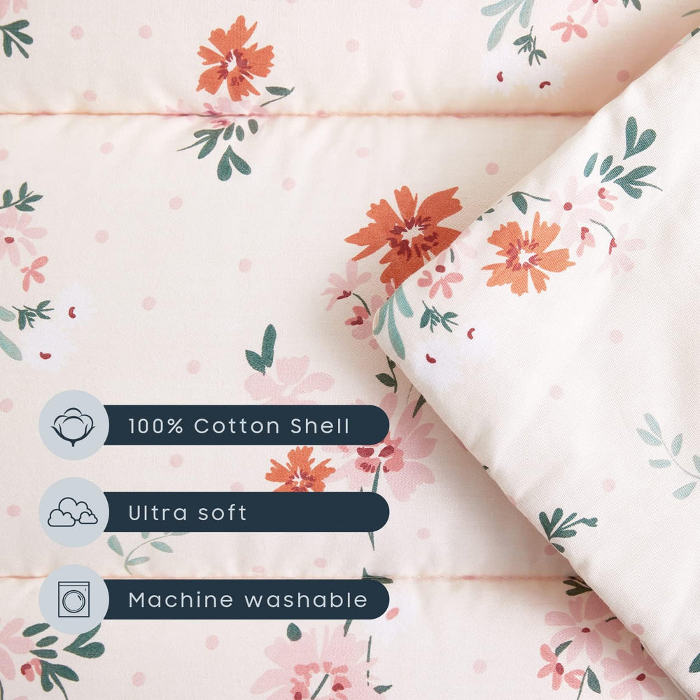 Wake In Cloud preschool nap mat is portable and compact for on-the-go rests.