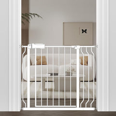 WAOWAO white walk-through baby gate for easy one-handed use and pet control.