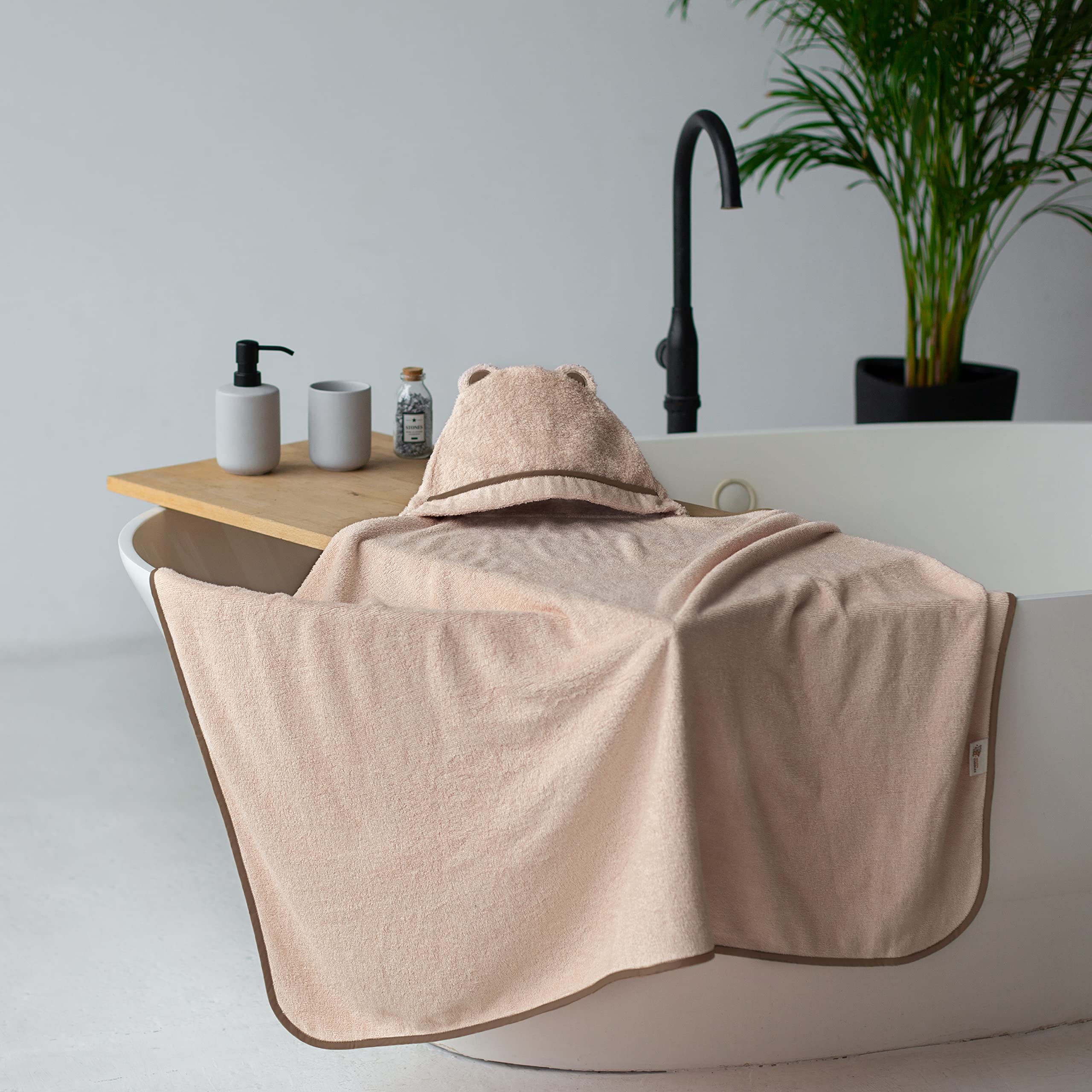 Warm Cuddles large 42x30 inch hooded towel for growing toddlers
