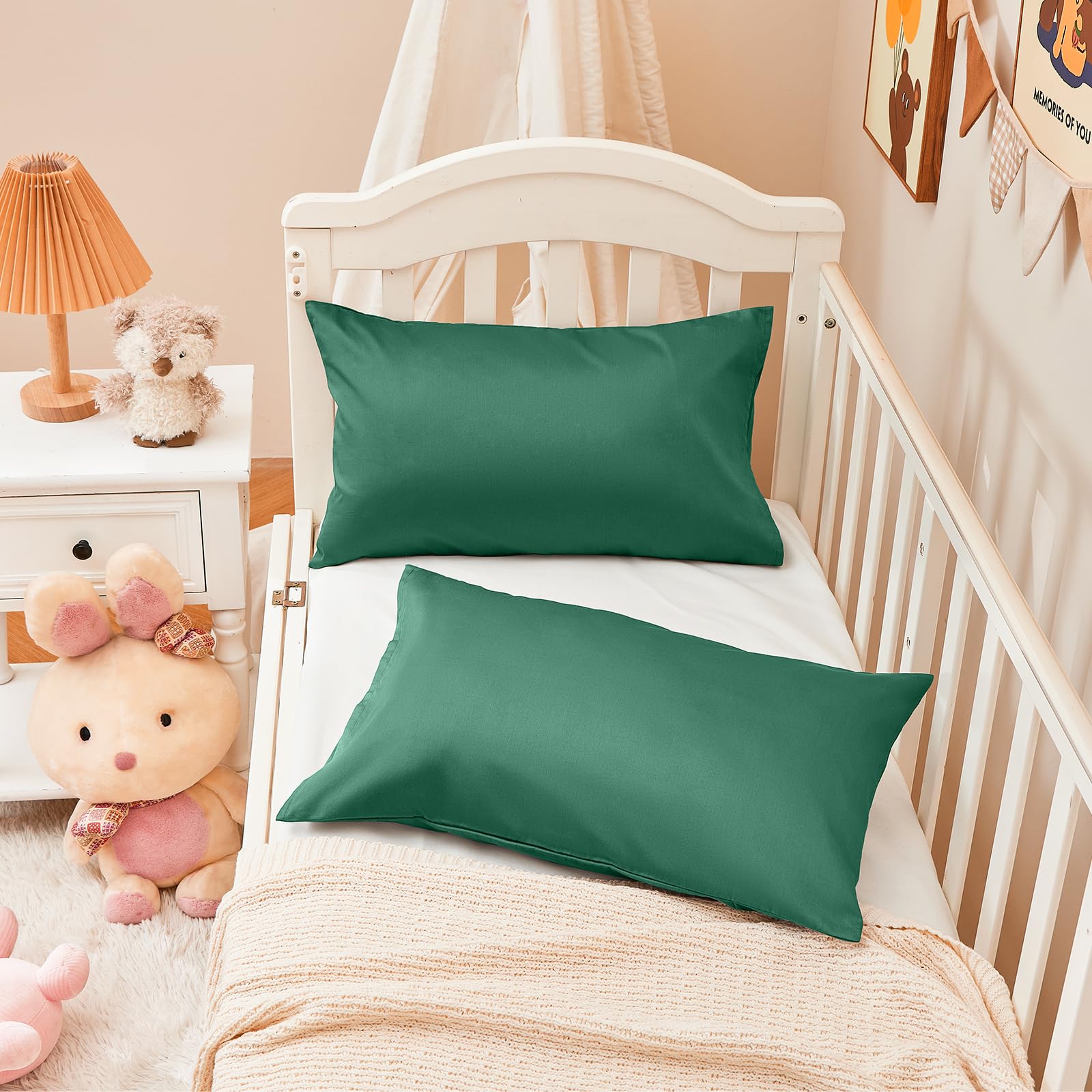 Warmstar dark-green pillowcase option suits kids' rooms and bedding sets.
