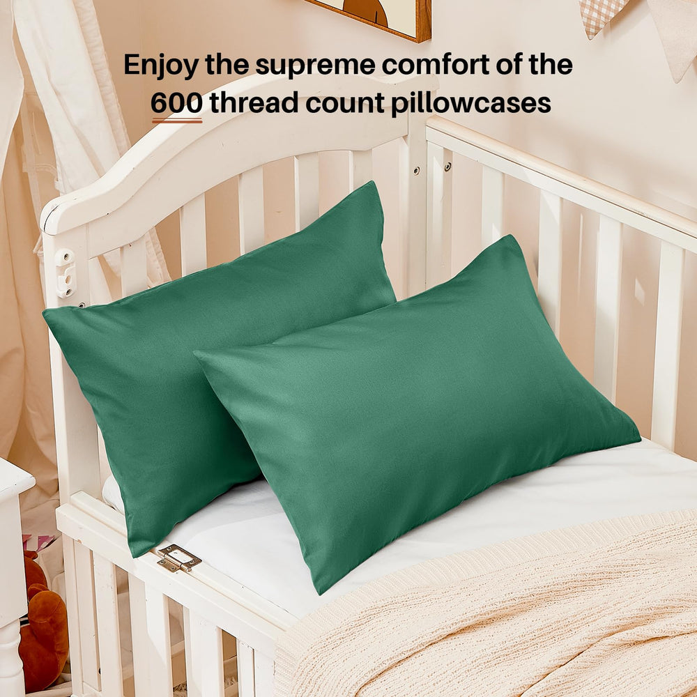 Warmstar toddler pillowcase with envelope closure design protects pillow and prevents snagging.