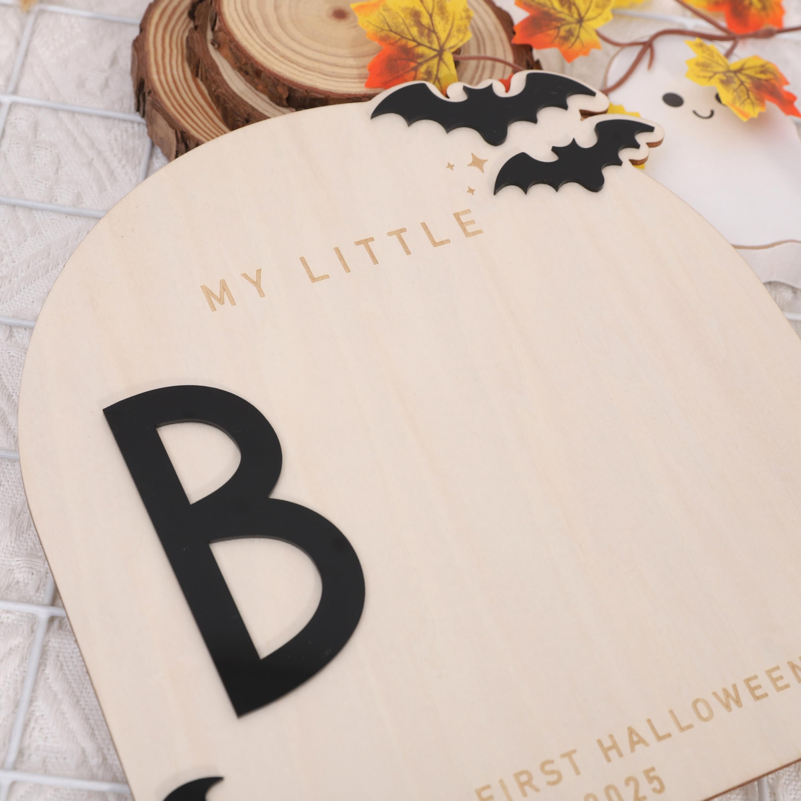 WAWUO Boo and bats design adds spooky charm to memories
