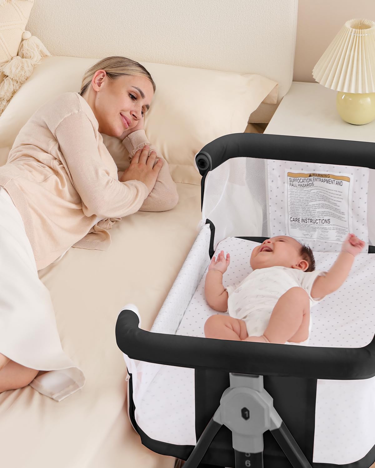 Wayfong removable mosquito net adds breathable protection for baby