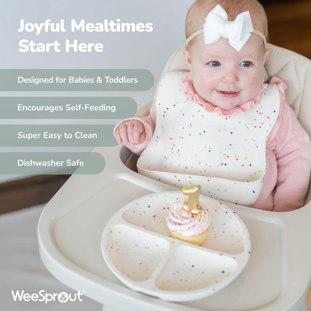 WeeSprout silicone mealtime set promotes easy scooping and self-feeding practice.