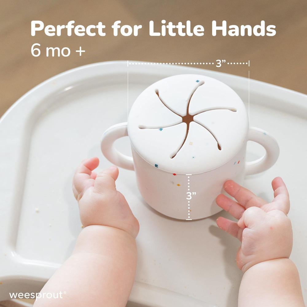 WeeSprout snack cups with secure lids prevent spills and crumbs.