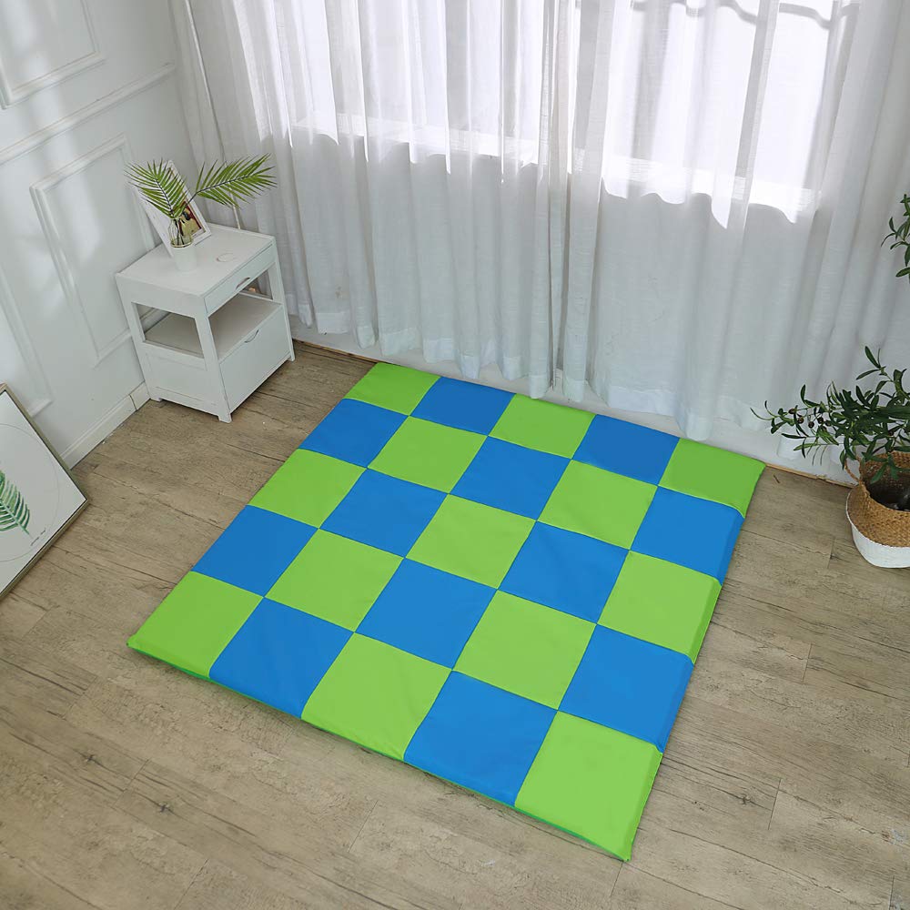 Weizzer Toys colorful foam play mat cushions kids during floor play.