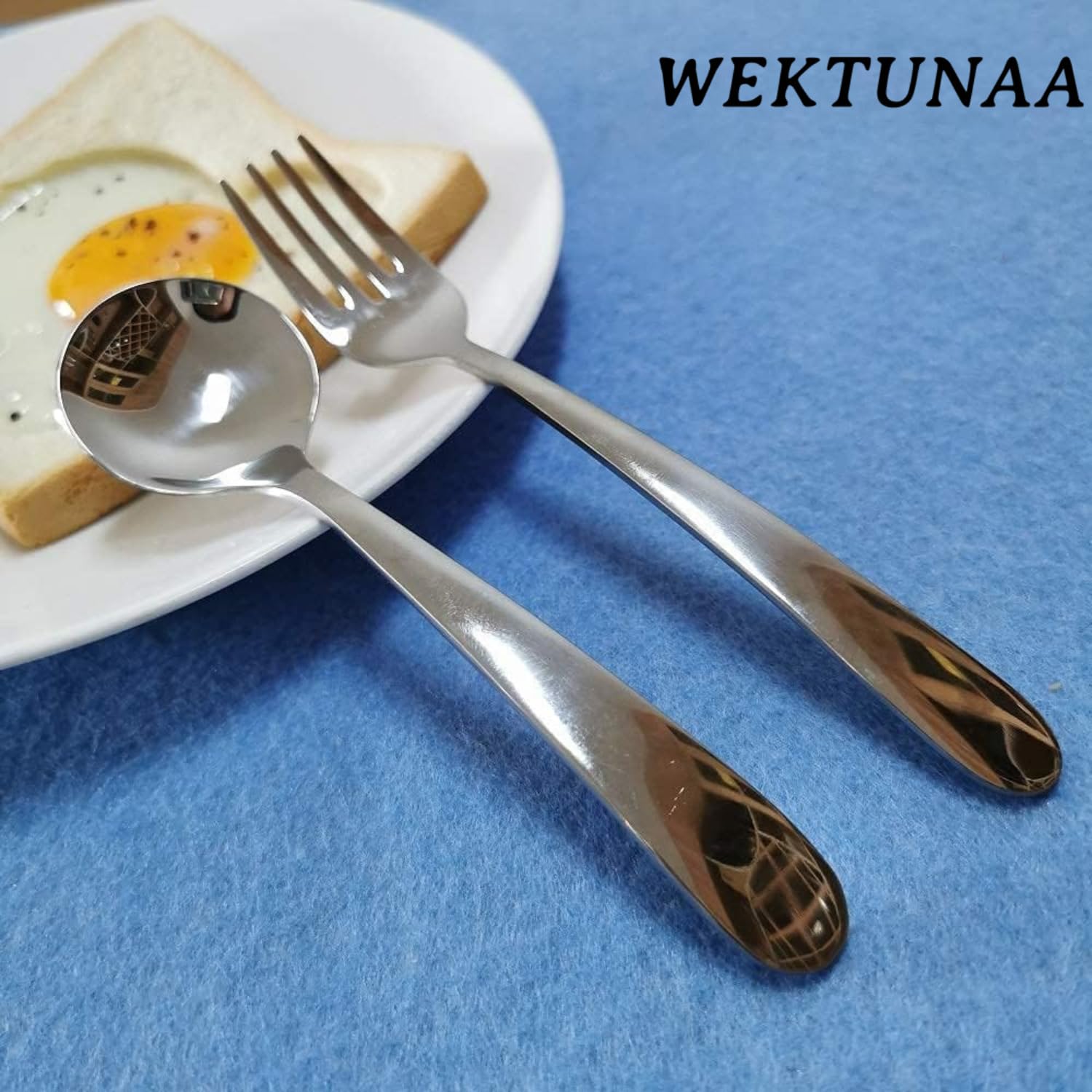 WEKTUNAA mirror-polished finish highlights sleek daily use.