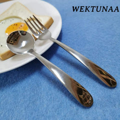 WEKTUNAA mirror-polished finish highlights sleek daily use.