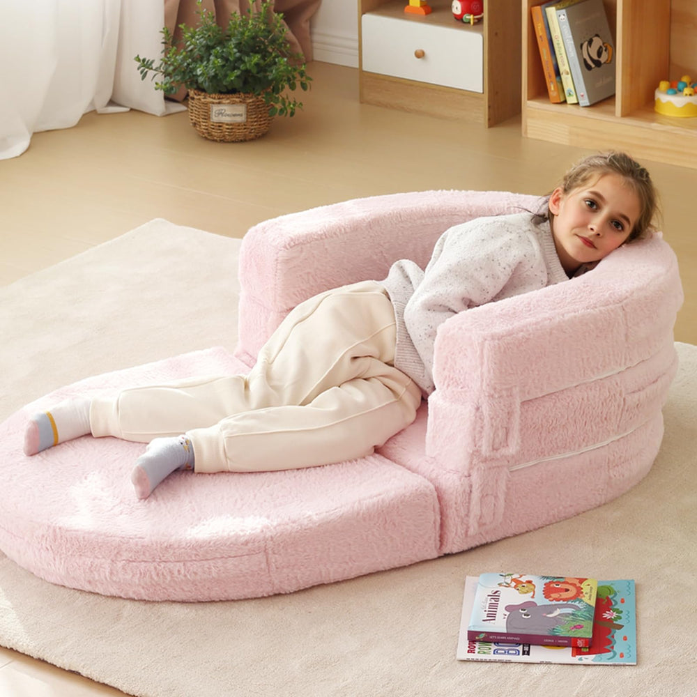 Welnow Travel bed set up for nap time, cozy and snug.