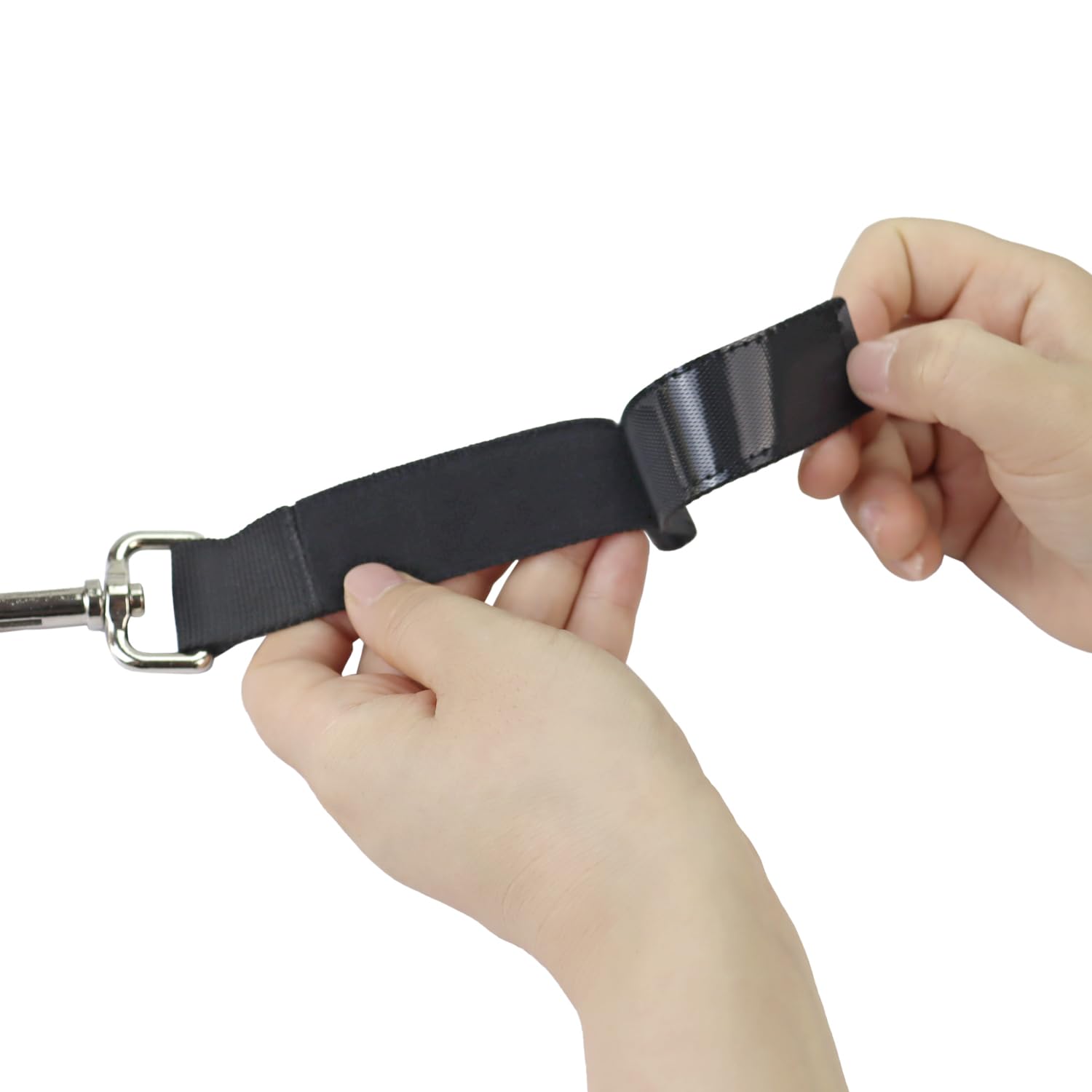 Welsoon adjustable straps provide secure installation without tools.