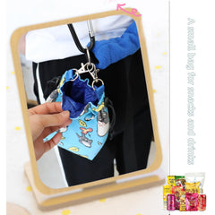 Welsoon harness pocket-backpack keeps snacks handy during trips.