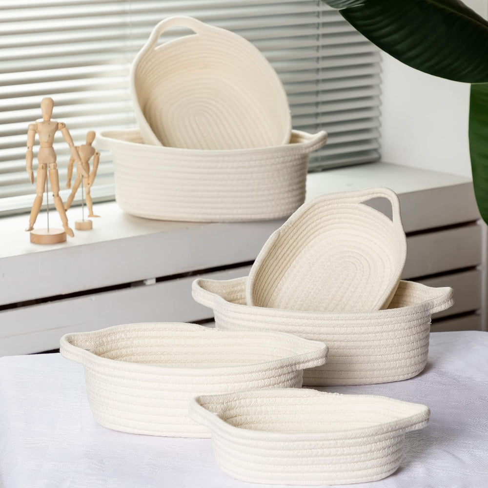 Weysat six sizes help tailor storage for different items.