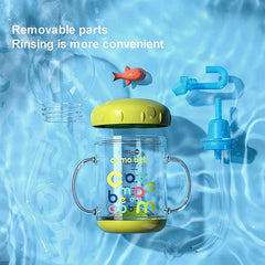 Whale Cup leak-proof design keeps messes minimal during adventures.
