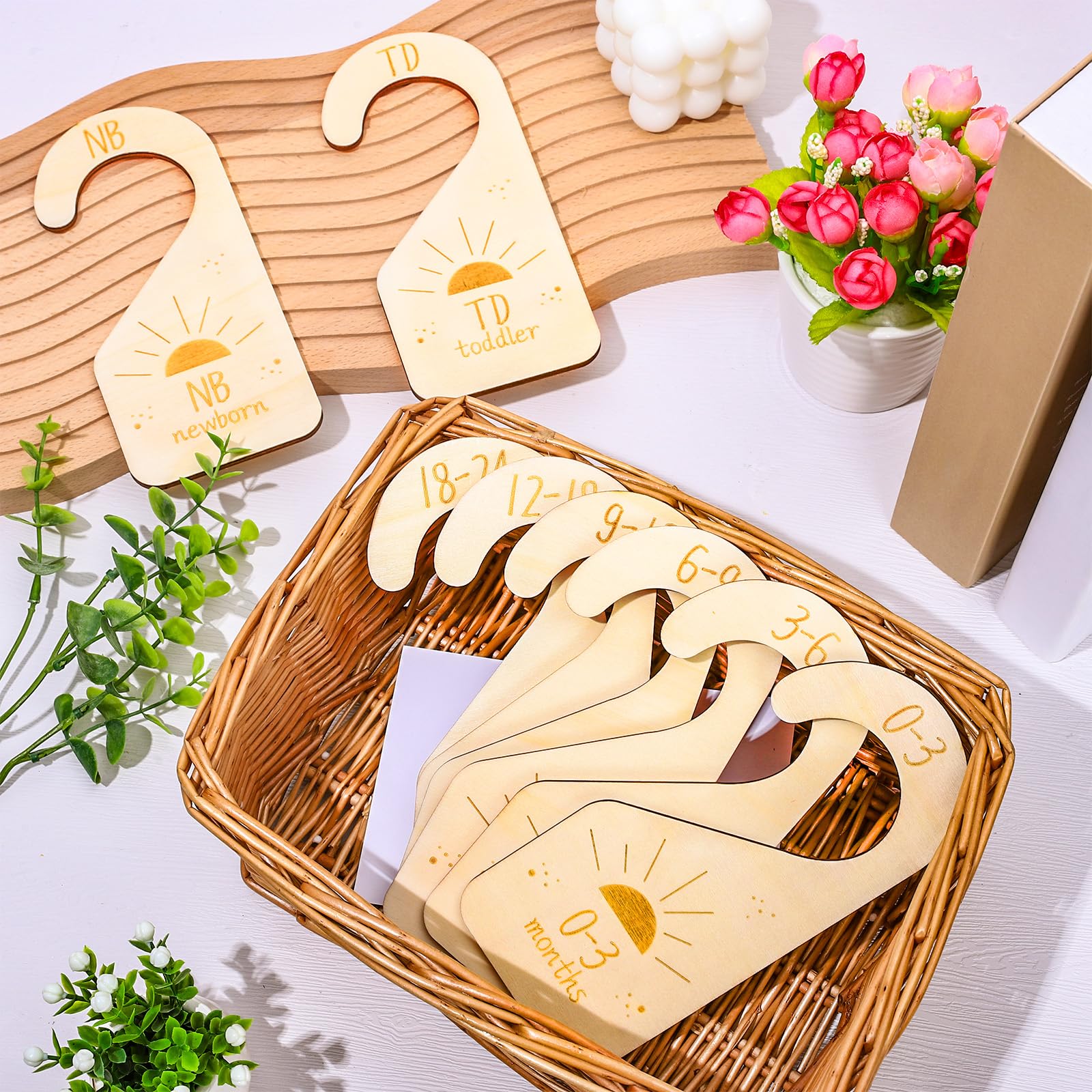 Whaline durable smooth wood divider prevents snagging on fabrics