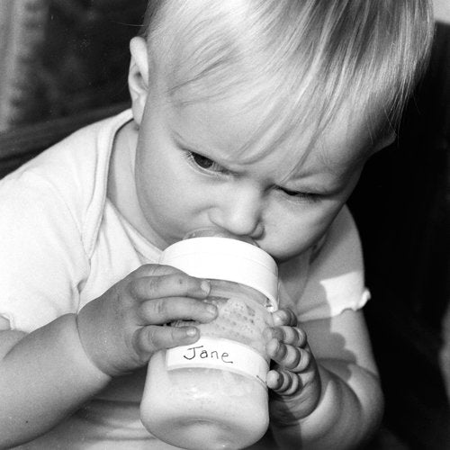 Whoozems label on a sippy cup stays put after washing.