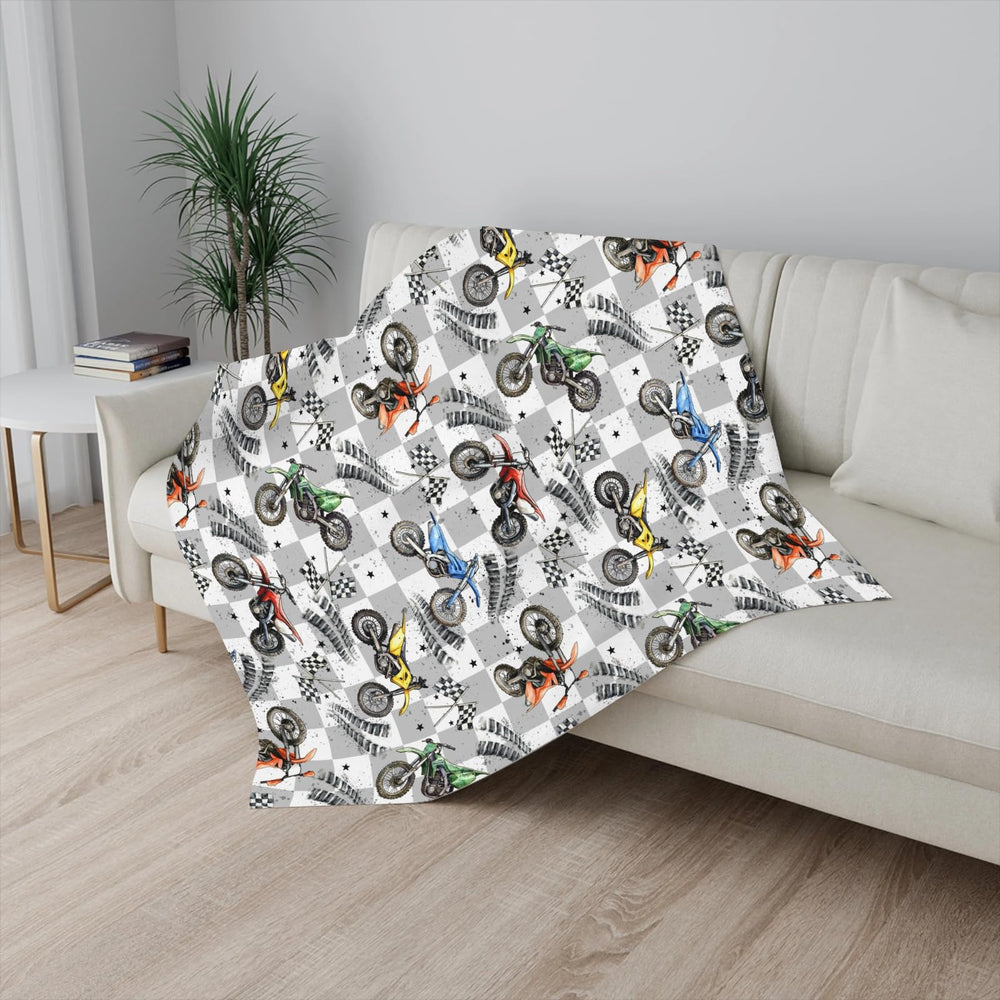 Wicbfdfv pet blanket option keeps pets warm during lazy days.