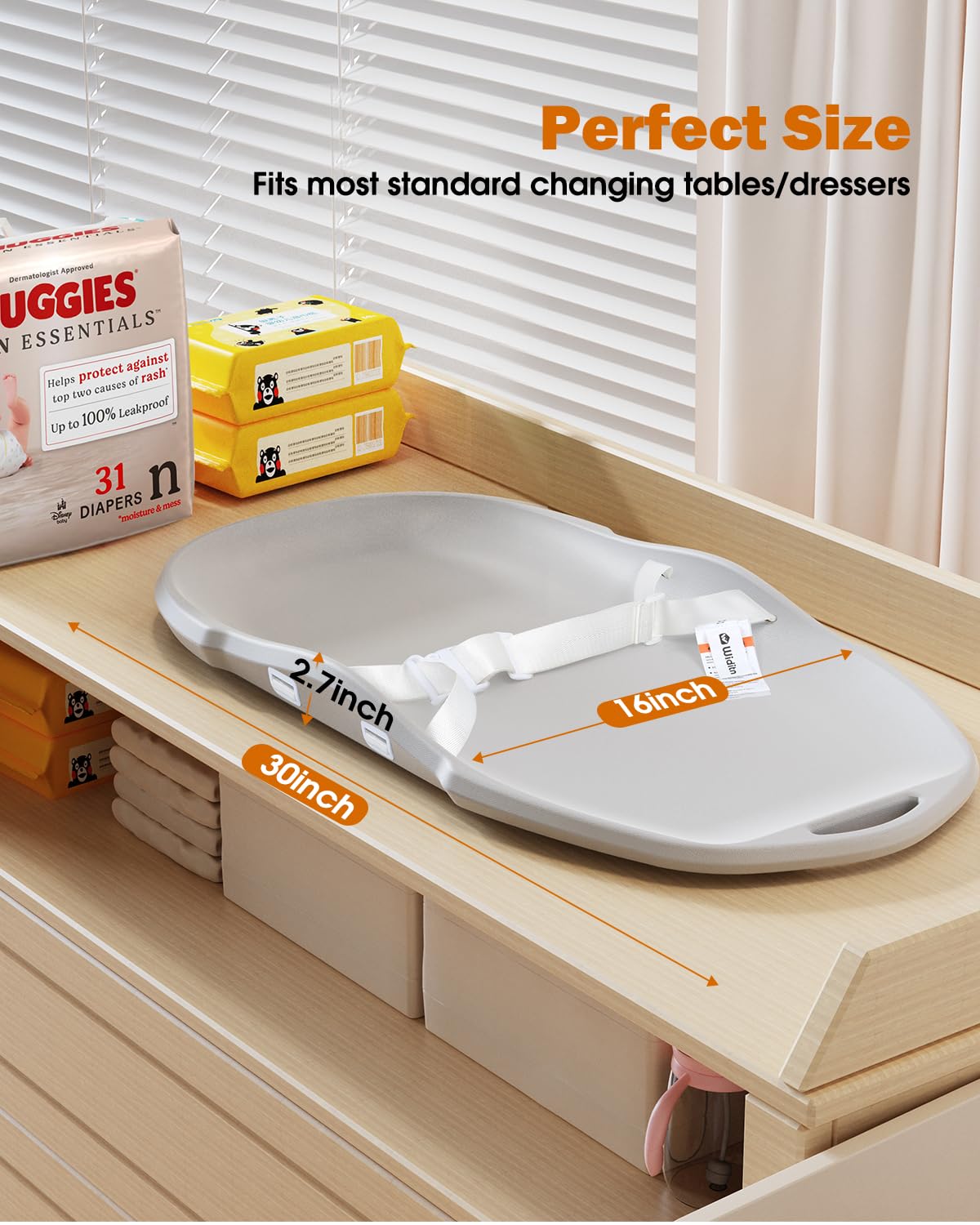 Widitn raised sides help keep baby safely positioned