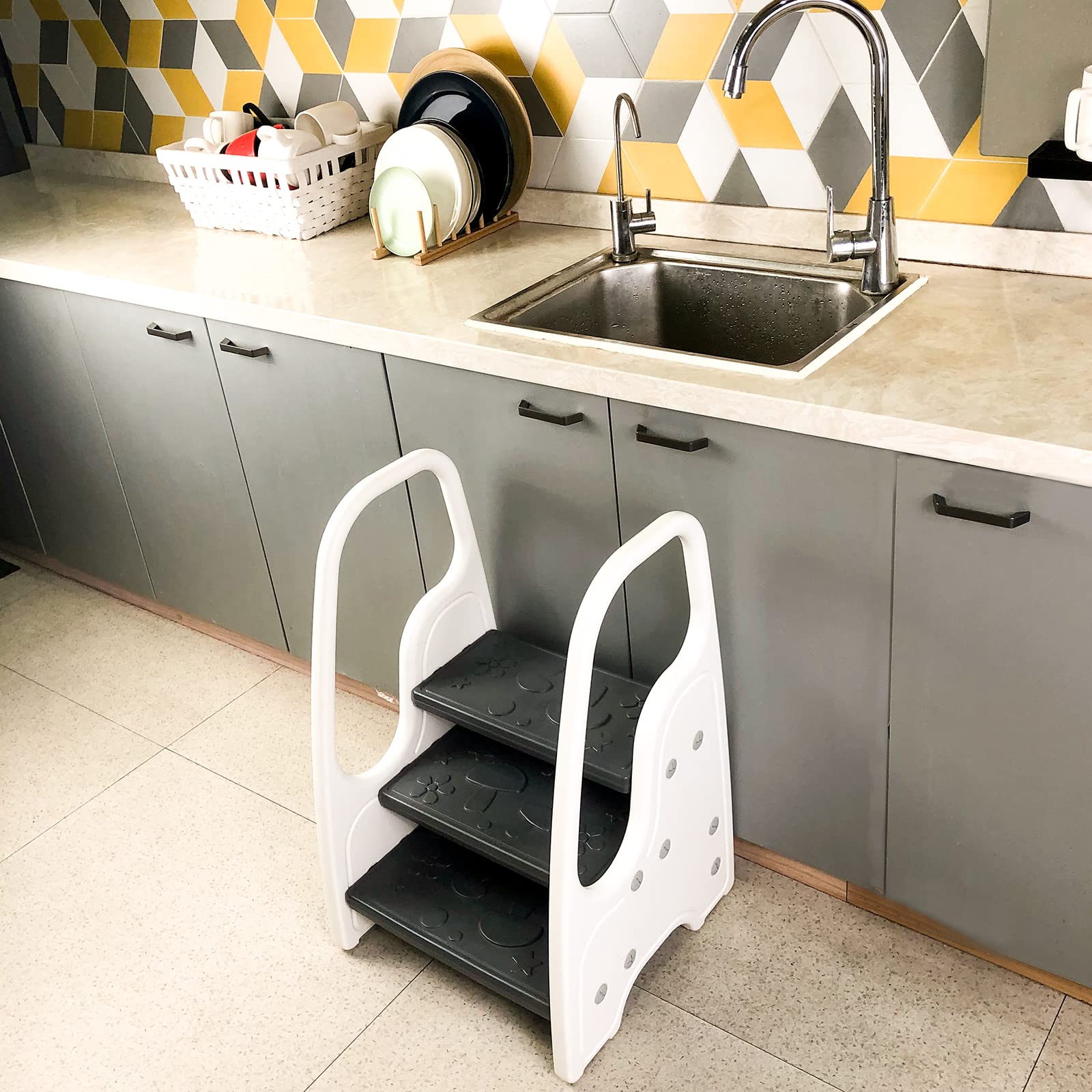 Wiifo easy assembly and simple cleaning save time after meals or play.
