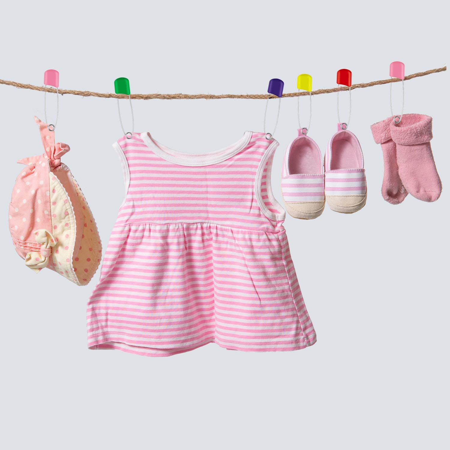 WILLBOND pins used for crafts, laundry, and DIY projects