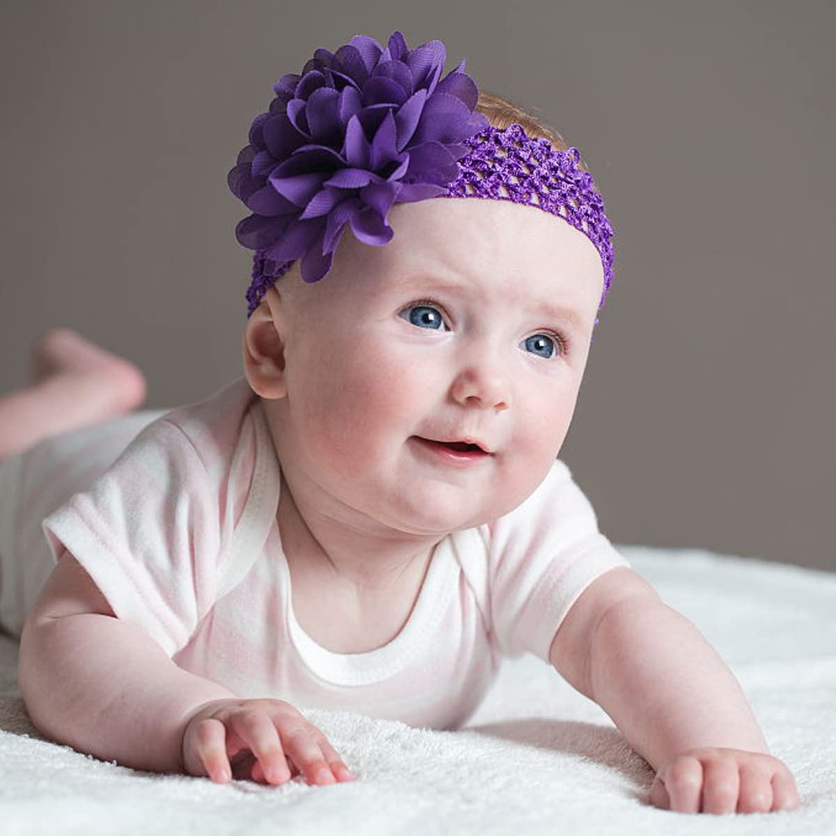WillingTee assorted colors headbands, easy to mix with any outfit.