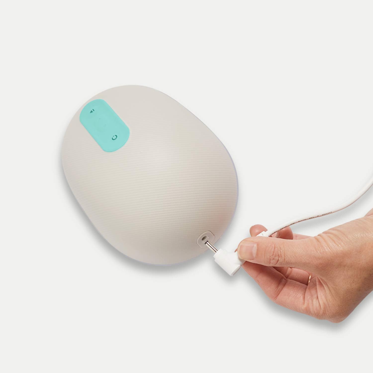 Willow 360 5V 3A charger connected to a US outlet for reliable charging