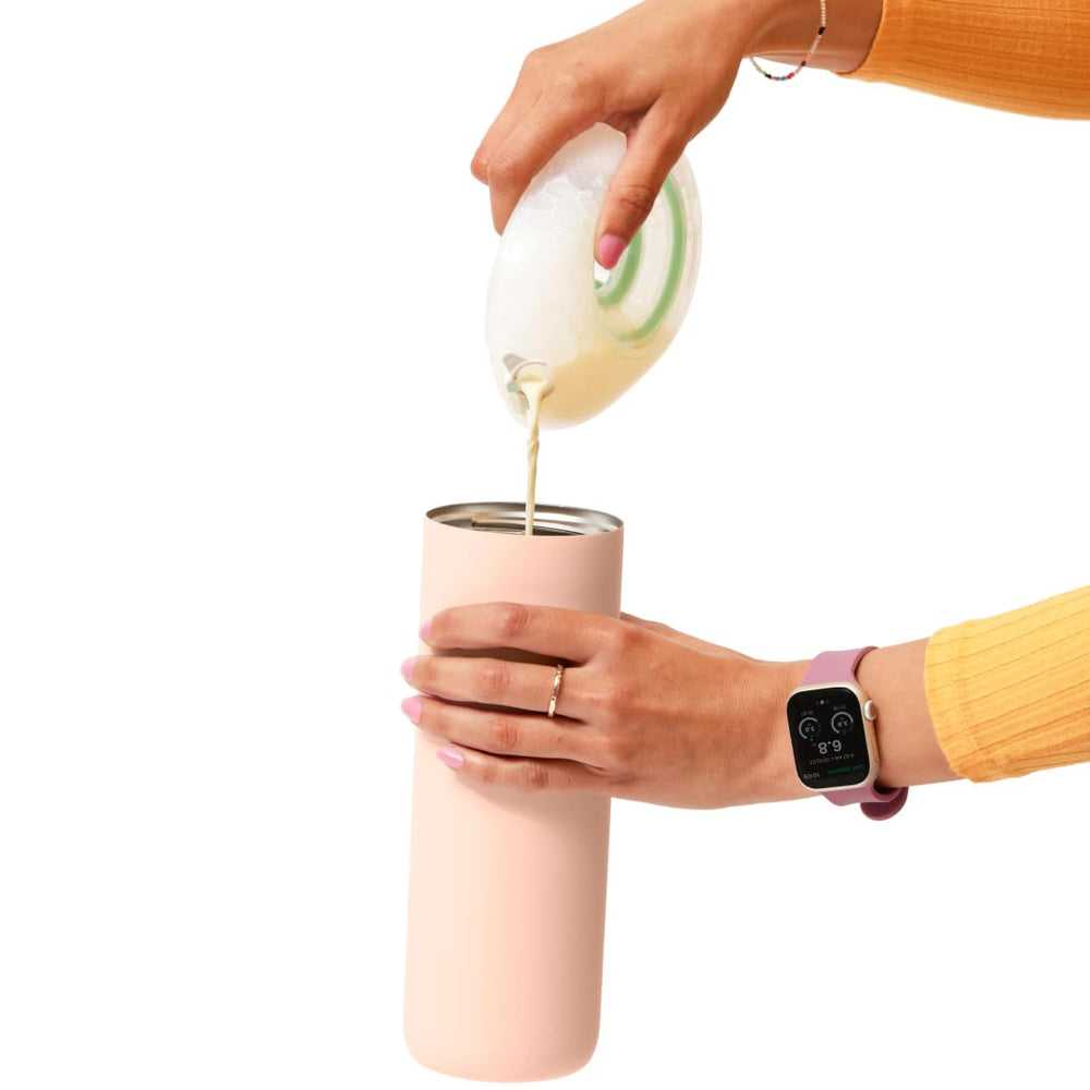 Willow lid with built-in ice pack keeps milk separate and ready for outings