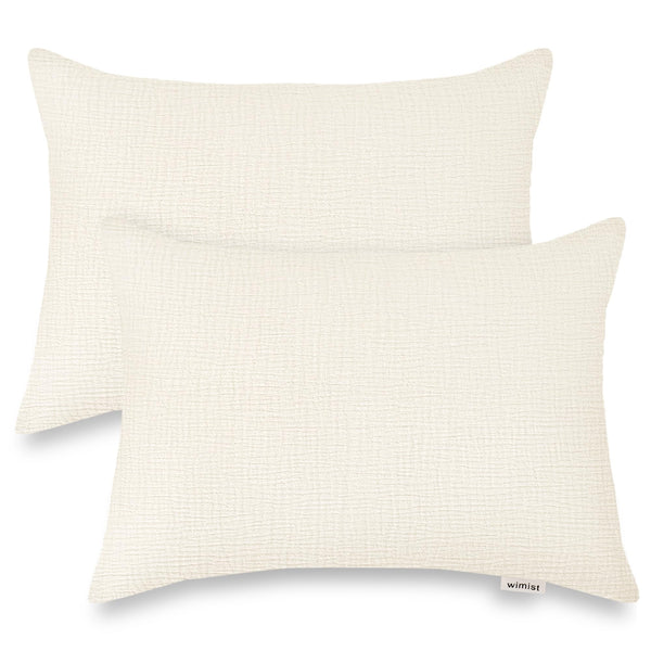 Wimist toddler pillowcase in muslin fabric close-up highlighting breathable design for sensitive skin.
