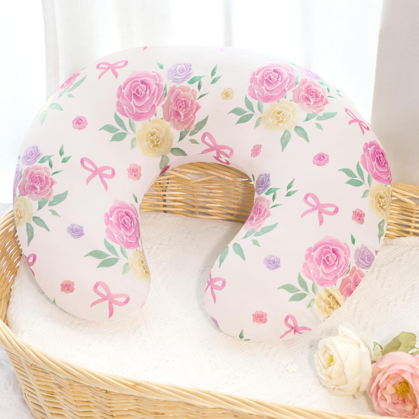 Winghenlee nursing pillow cover is machine washable for simple cleanup.