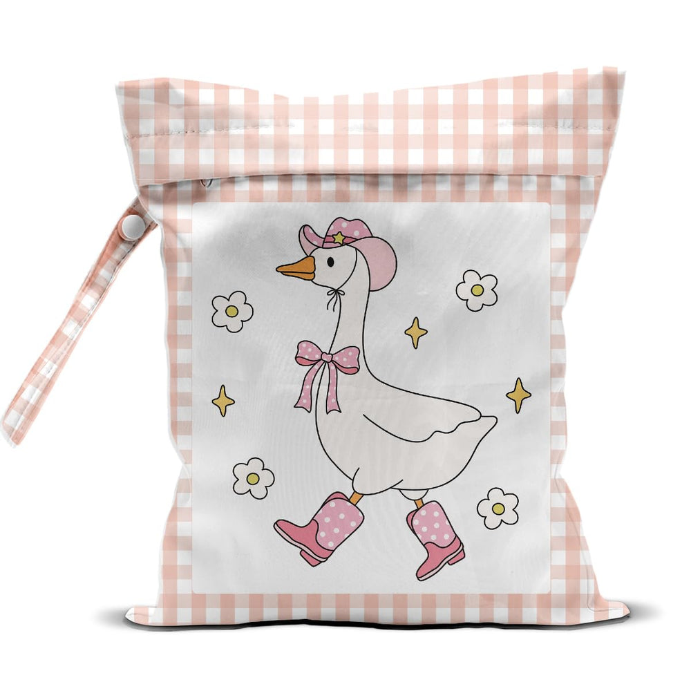 WINGTECA wet bag showing spacious 12.5x10 inch footprint for beach and gym use
