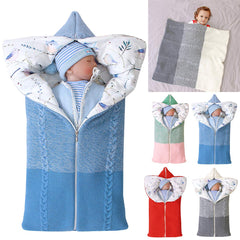 Winmany Colorful Newborn Swaddle Hooded Blue showcases cozy warmth for safe naps.