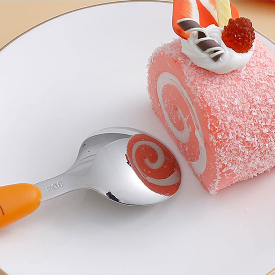 WitBicg stainless steel material is rust-resistant and dishwasher safe.